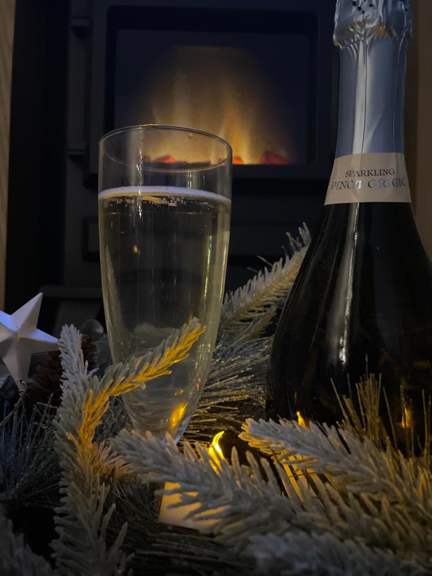 Kinneuchar - By Elie, Dog Friendly. Holiday home *